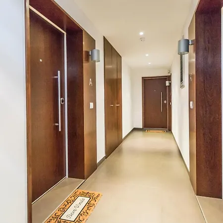 Apartment Metrocity One Bedroom - A/c & Swimming Pool