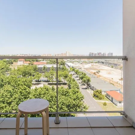 Metrocity One Bedroom - A/c & Swimming Pool דירה *